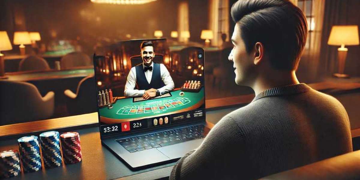 Mastering Online Poker Tournaments